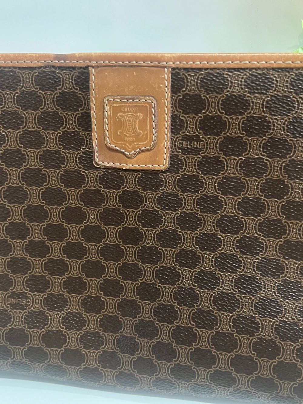 VTG a Celine Brown Triomphe Clutch - Picture 2 of 10